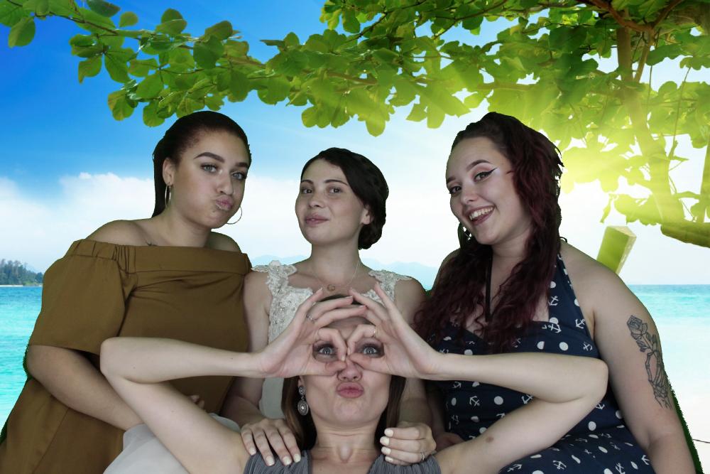 Ash and Lauren's wedding  | View more photos from the event at gallery.myphotoboothexperience.co.uk/u/MyPhotoBoothExperienceLtd/Ash-and-Laurens-wedding